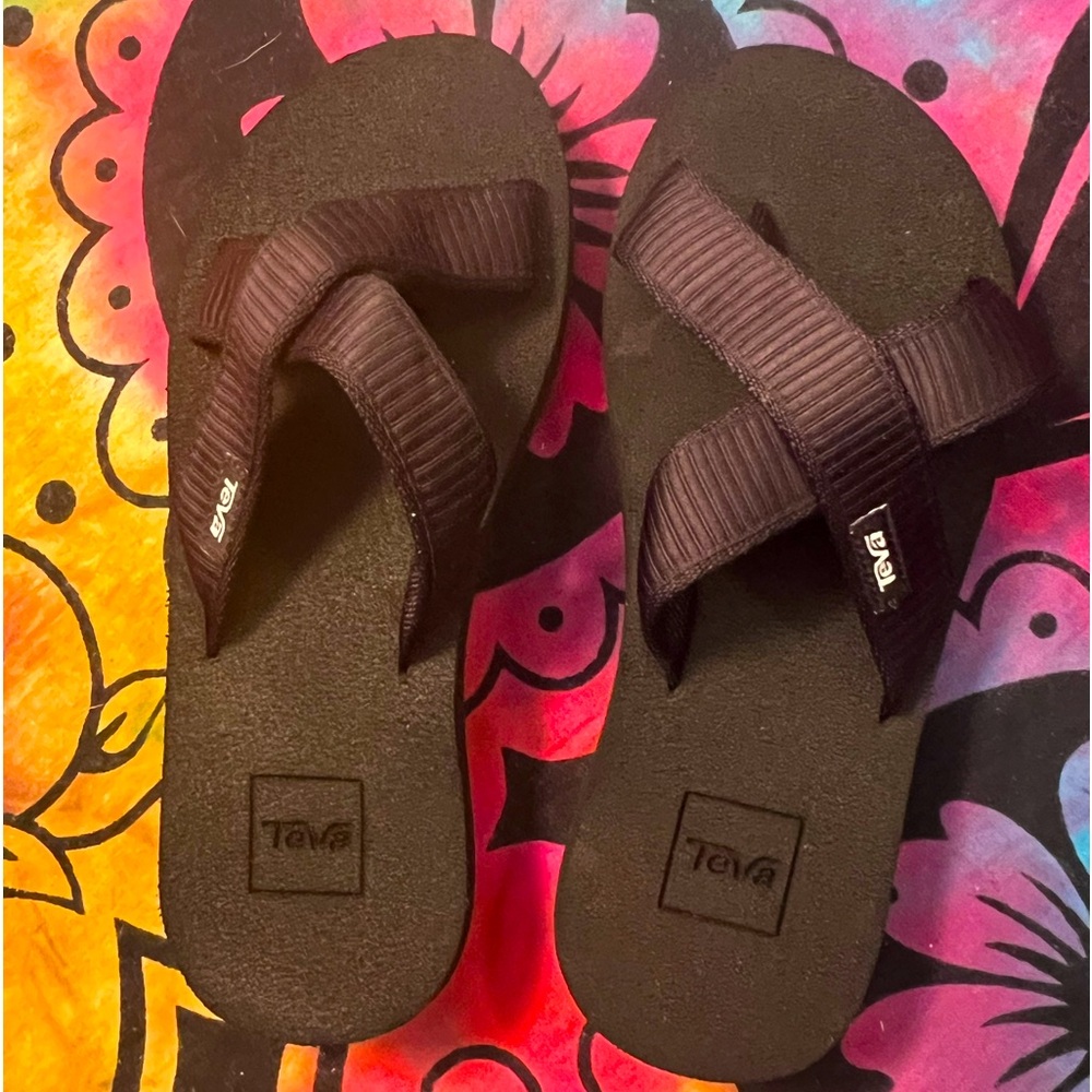 Teva Sandles